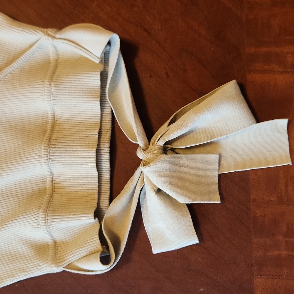 Wilfred All Tied Up Cropped Top - Picture 4 of 5